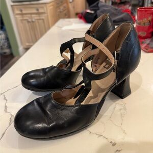 Black La Duca Alexis soft sole dance Heels 35.5